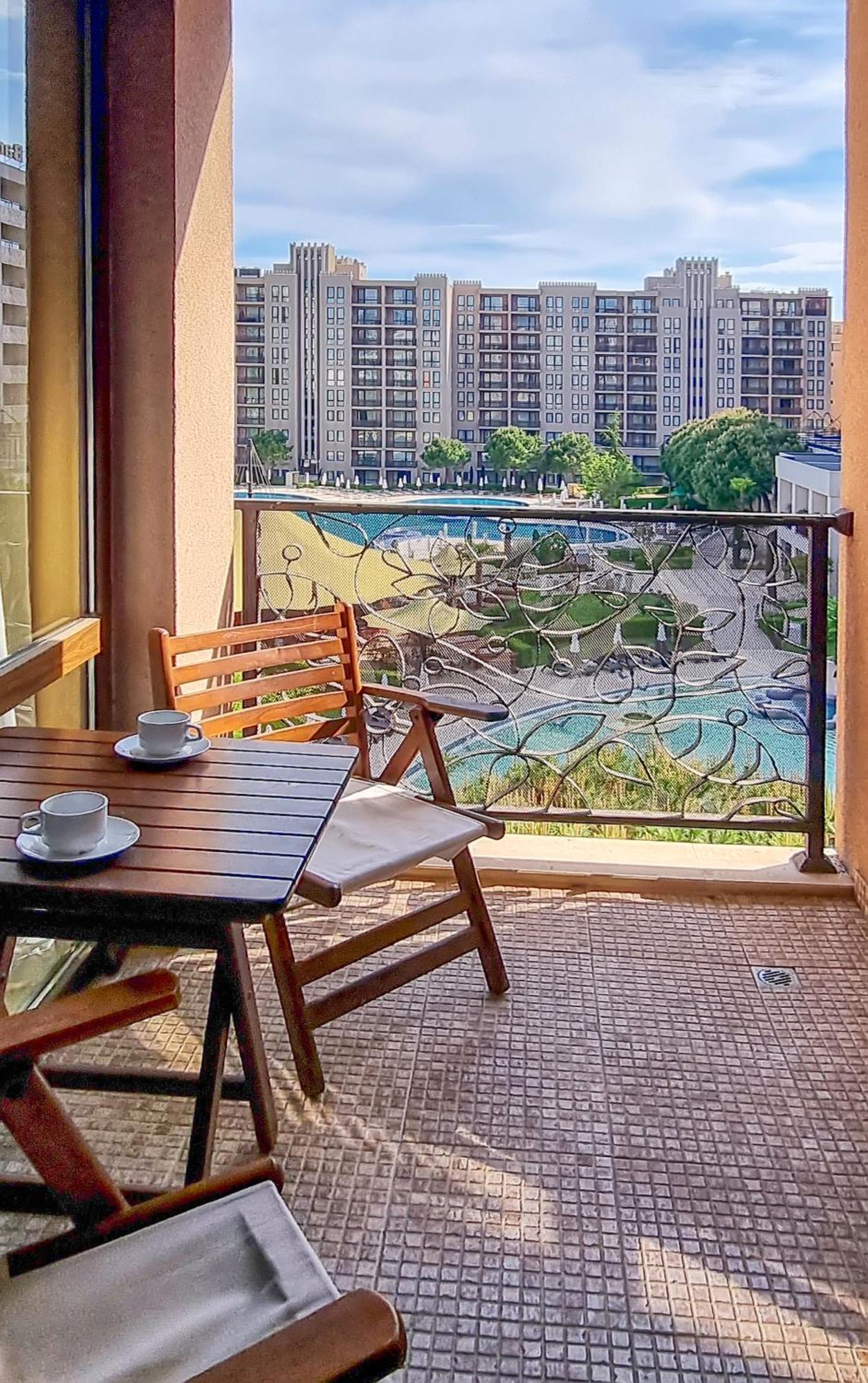 Royal Beach Apartments Sunny Beach Exterior foto
